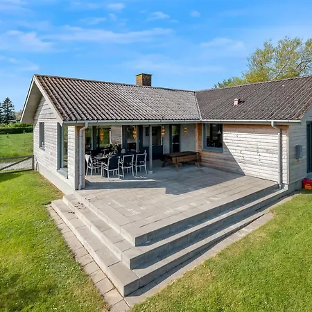 Fridoline - 450m From The Sea By Interhome *